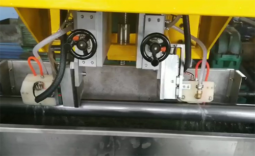 無(wú)縫鋼管超聲自動(dòng)檢測(cè)設(shè)備 無(wú)縫鋼管超聲自動(dòng)檢測(cè)設(shè)備